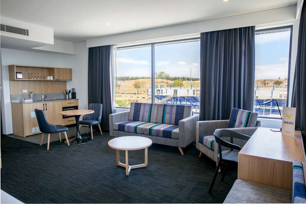 Alpha Hotel Eastern Creek Szoba fotó